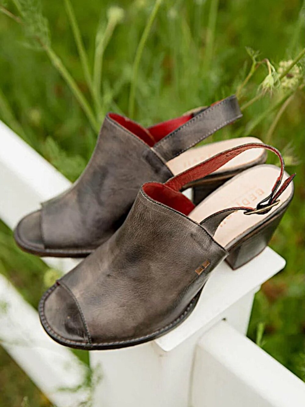 BED/STU Sierra Heels Graphito Rustic New In Box!! - Picture 3 of 3